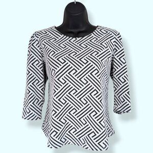 W5 Anthropologie B&W Geometric Top